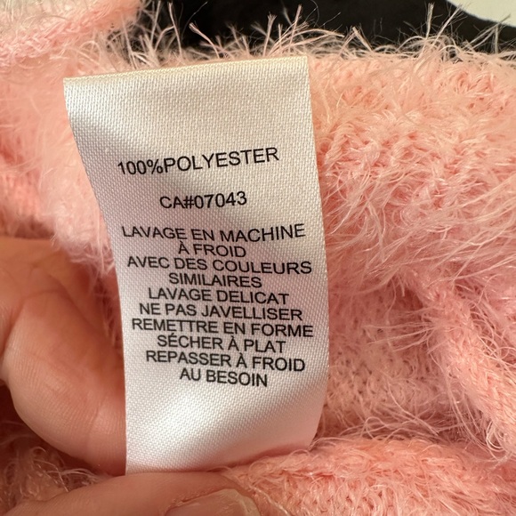 ✨NWT✨ Retired Style‼️ Society 212 Y2K Pink Fuzzy Cropped Sweater - Picture 14 of 14